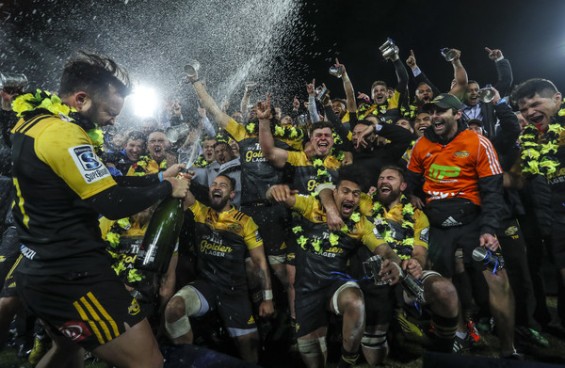 the-hurricanes-players-celebrate-after-winning-the-super-rugby-2016-in-westpac-stadium-wellington