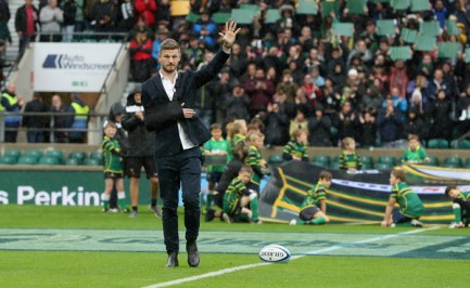 Rob Horne bringing the ball on the pitch for the 2018-2019 Premiership game between Northampton Saints and Leicester Tigers