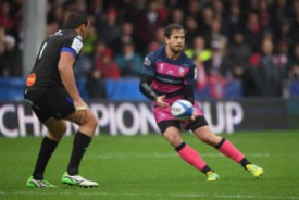 The Gloucester playmaker Danny Cipriani passing the ball against Castres Olympique during the 2018-2019 Champions Cup game in Kingsholm